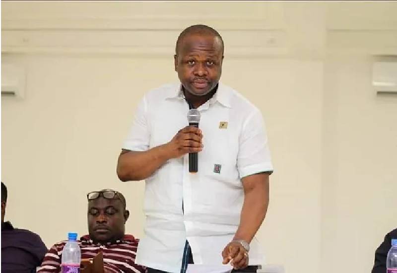 You are currently viewing 24-Hour Economy: No more waiting for 3-6 months for your passport – Omane Boamah assures Ghanaians