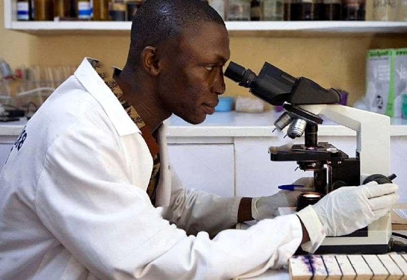 You are currently viewing Kumasi: Private labs cash in as KATH laboratory scientists strike intensifies