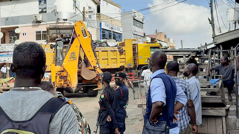 You are currently viewing Accra: Decongestion exercise hits Abossey-Okai