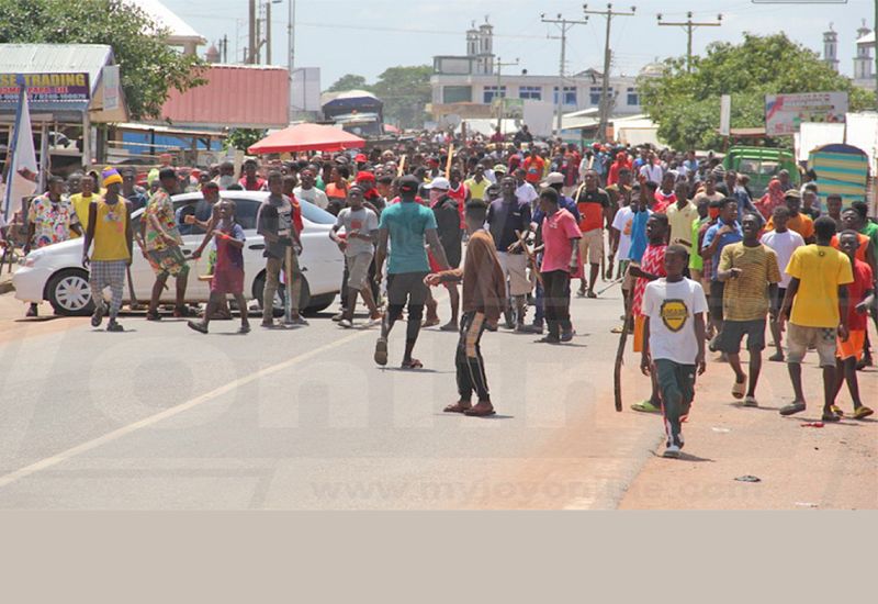 Read more about the article A/R: Calm restored at Ejura as police beefs up security