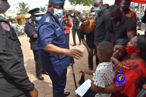 Read more about the article Police places GHC20k bounty on James Town ‘Bullion van’ robbers