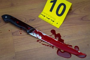 Read more about the article Man Runs Away After Slashing Another’s Throat At Kotobabi