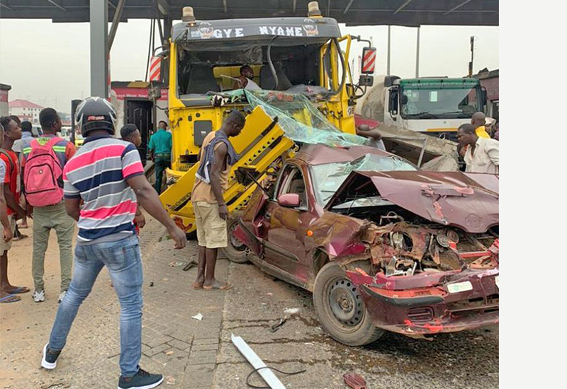 You are currently viewing Tema Tollbooth accident: One dead, six in critical condition