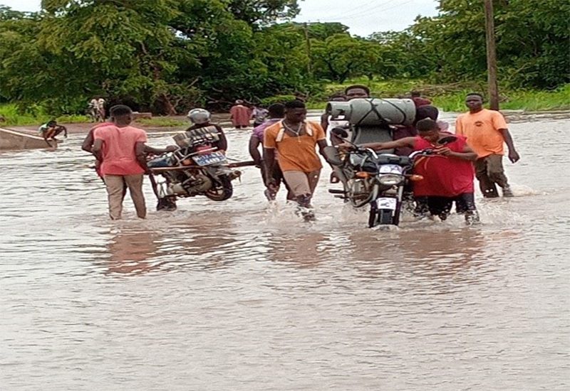 You are currently viewing Residents along White Volta demand food supplies