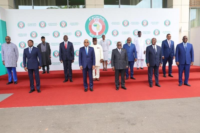 You are currently viewing ECOWAS imposes sanctions on Guinea’s military leaders