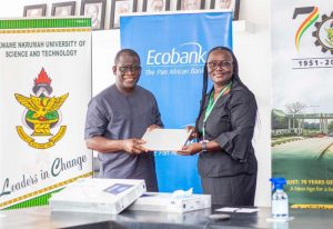 Read more about the article Ecobank donates 100 laptops to KNUST to support less privileged students