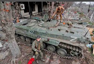 Read more about the article Russia says hundreds of Ukrainian marines surrender in Mariupol