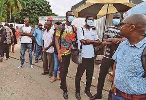 Read more about the article University of Ghana re-introduces ‘No Mask, No Entry’ as COVID-19 numbers surge