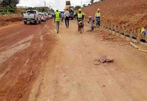 Read more about the article Road projects in Kwabre East are govt funded, ignore contrary claims – Road Minister