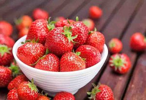 Read more about the article Special Report: Strawberries an aphrodisiac?