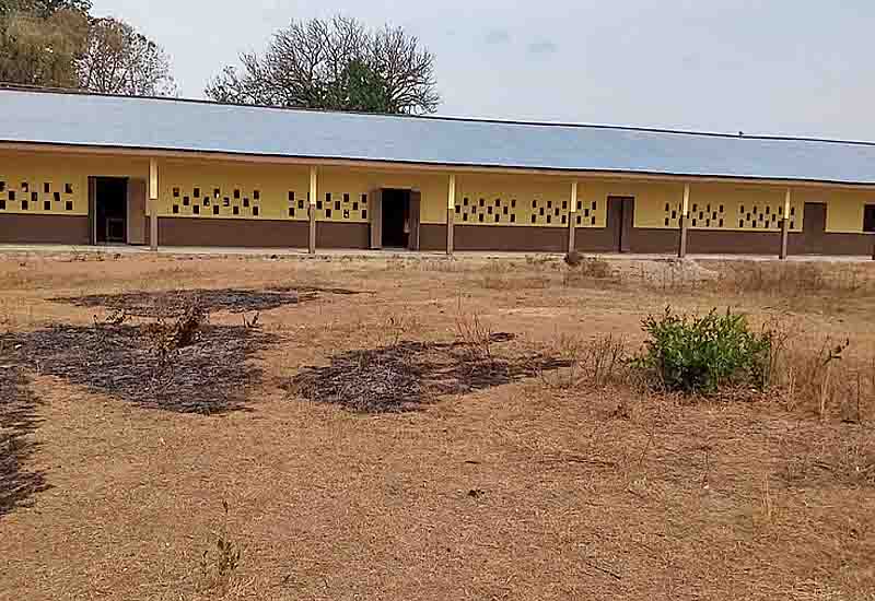 You are currently viewing Bui Power Authority hands over classroom block, nurses’ quarters to communities