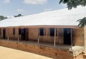 Read more about the article Residents of Asaago turn schools into toilet facilities – Otumfuo’s Taasehene laments