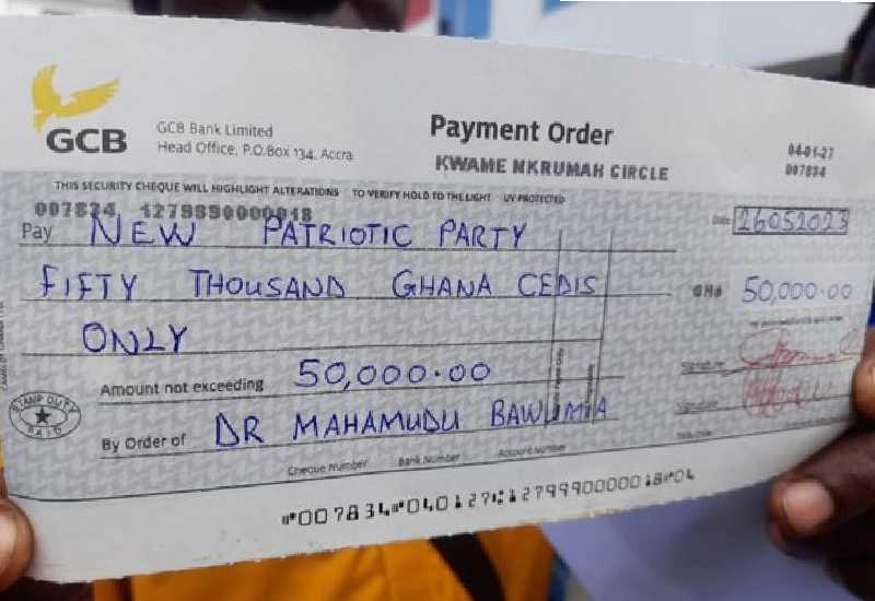 You are currently viewing Group pays for Bawumia nomination fee to contest NPP primary