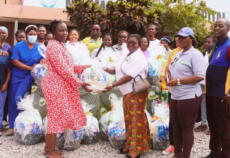 You are currently viewing Mother’s Day: Lands Commission Ladies Association donates hampers to ‘new mothers’