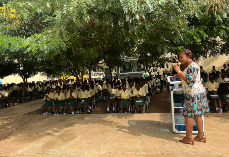 You are currently viewing From Kenkey vendor to saving lives: The inspiring journey of Dr. Rosemond Aboagye shared at Christian Methodist SHS