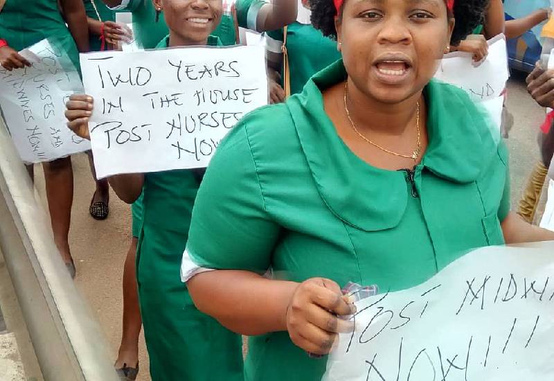 You are currently viewing Jobless nurses accuse MoH of extortion for postings