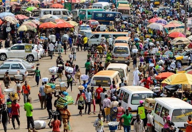 Read more about the article Ghana’s revenue-to-GDP ratio projected to rise to 18% in 2029; expenditure to remain stable at 21% of GDP