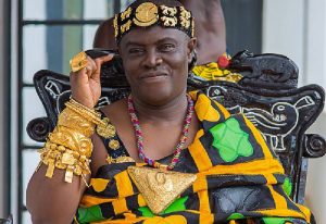 Read more about the article Wake-Up Call: Dormaahene Controversial Role in Sampa Chieftaincy Clash