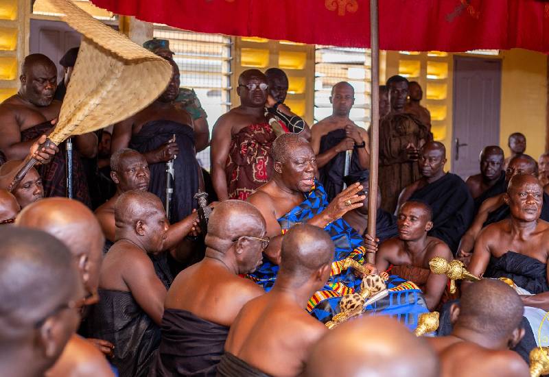 Read more about the article Asantehene Otumfuo Osei Tutu ll issues stark warning to Sub-Chiefs: “Where is your support”