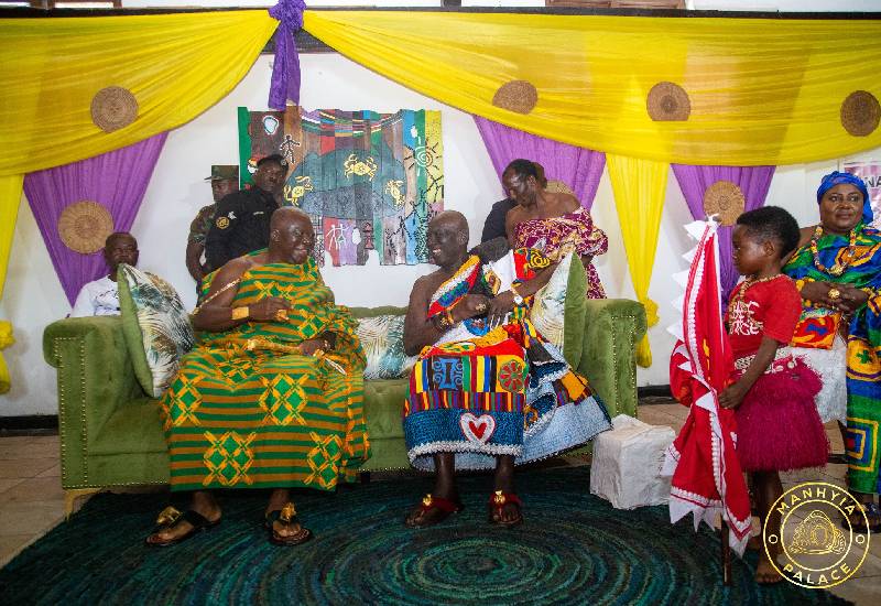 You are currently viewing Bridging Kingdoms: Asantehene’s Historic Visit to Cape Coast Strengthens Ties Between Ashanti and Oguaa Kingdoms